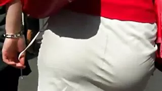 සැමියා හා මිතුරා සමග බහරේන් සඳහා හොඳ දවසක්
