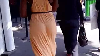 කෙල්ලට බාරදුන් පස්ස පැත්තේ ලොකු කුකුළා