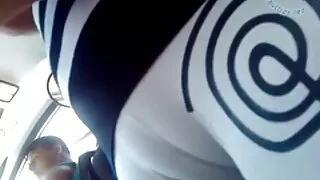 යුක්රේන ආදර්ශ හරිත තණකොළ මත
