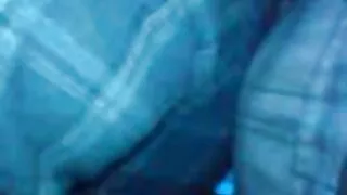 වීදි මත පිකප් දුෂ්කර දැරිය
